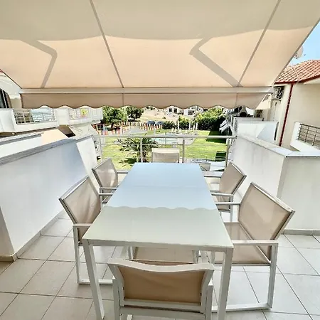 Athos Blue 1 Apartment *